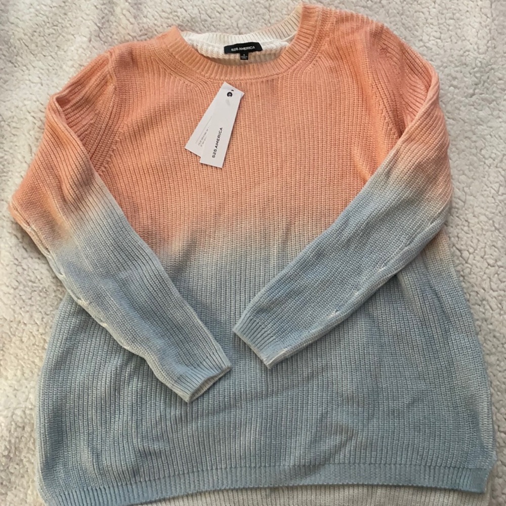 525 America sweater